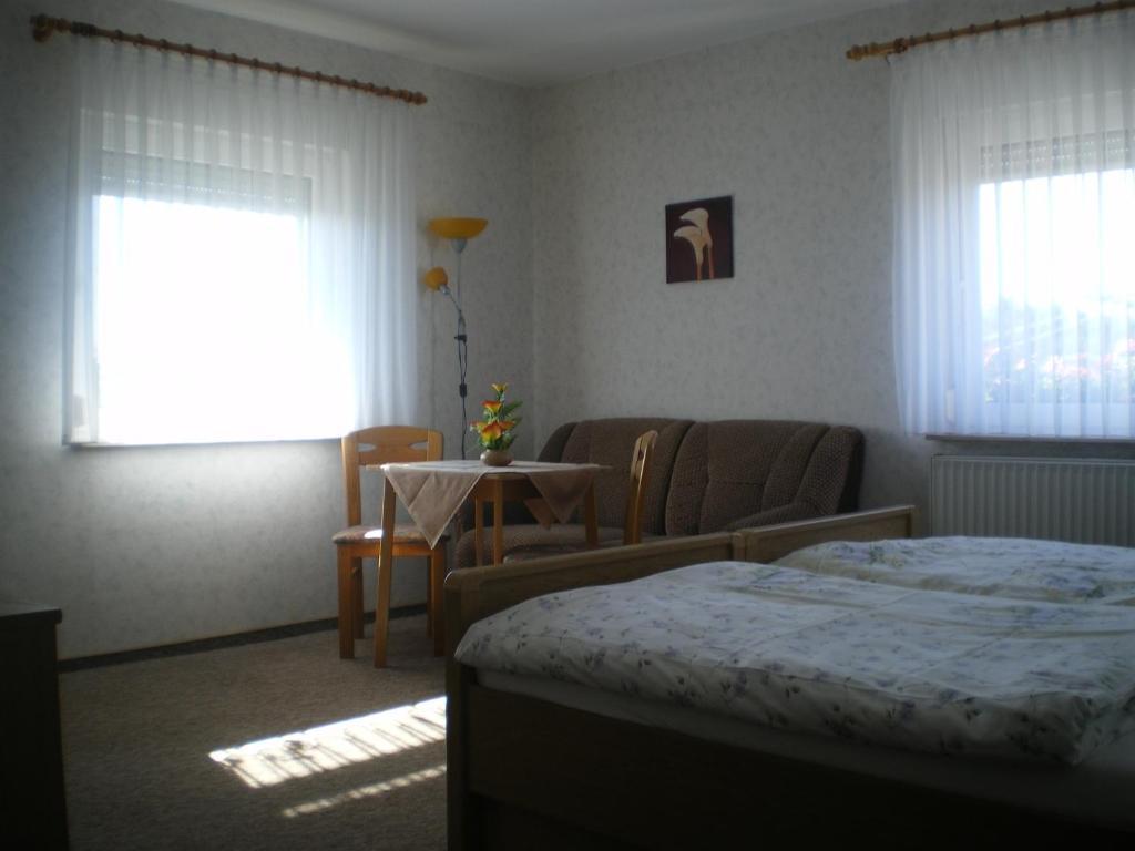 וטשאו Hotel-Pension Maerkischheide מראה חיצוני תמונה